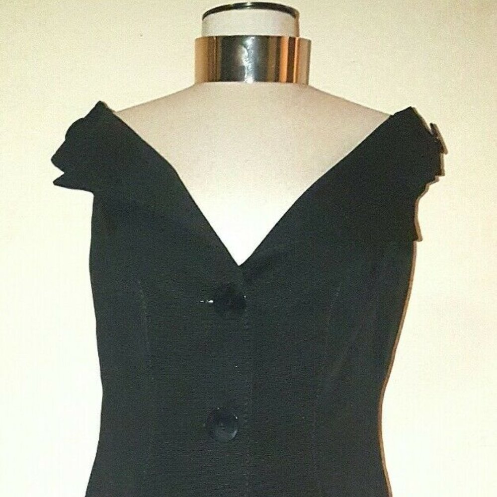 Valentino Sleeveless Deep V Button Front Fitted Little Black Dress Size 10